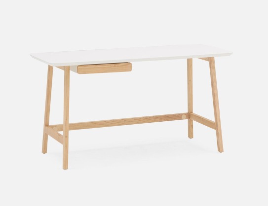 Blum desk